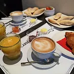 Πανσιόν Ara 4*